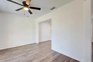 631 Foxwood Blvd, Englewood, FL 34223 - Photo 21