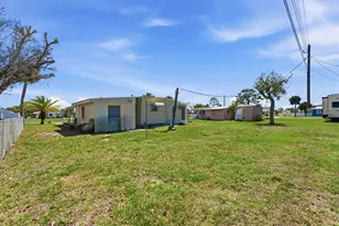 774 Baja Viejo, Englewood, FL 34224 - Photo 27