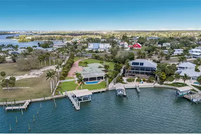 90 Buccaneer Bend, Placida, FL 33946 - Photo 5