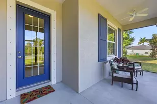 423 Albatross Rd, Rotonda West, FL 33947 - Photo 3