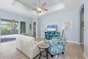 423 Albatross Rd, Rotonda West, FL 33947 - Photo 7