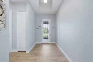 423 Albatross Rd, Rotonda West, FL 33947 - Photo 5