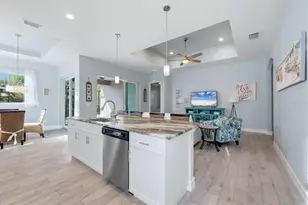 423 Albatross Rd, Rotonda West, FL 33947 - Photo 15