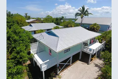 8662 Grand Avenue, Placida, FL 33946 - Photo 7