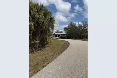 12515 Sunniland Avenue, Port Charlotte, FL 33981 - Photo 3