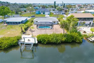 130 Crestview Dr, Englewood, FL 34223 - Photo 57