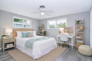 130 Crestview Dr, Englewood, FL 34223 - Photo 19