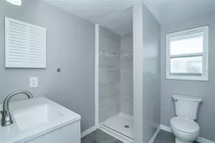 130 Crestview Dr, Englewood, FL 34223 - Photo 27