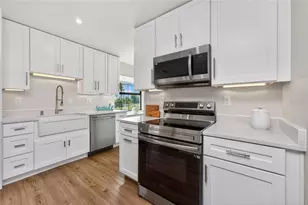 9 Oakland Hills Ct, Rotonda West, FL 33947 - Photo 15