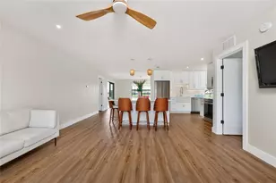 9 Oakland Hills Ct, Rotonda West, FL 33947 - Photo 11