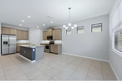 12031 Lovegrass Street, Venice, FL 34293 - Photo 11