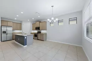 12031 Lovegrass St, Venice, FL 34293 - Photo 11