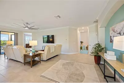 10817 Tarflower Drive #201, Venice, FL 34293 - Photo 9