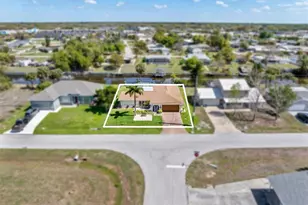 2220 Broad Ranch Dr, Port Charlotte, FL 33948 - Photo 3