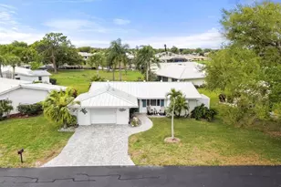 35 Oakwood Dr N, Englewood, FL 34223 - Photo 39