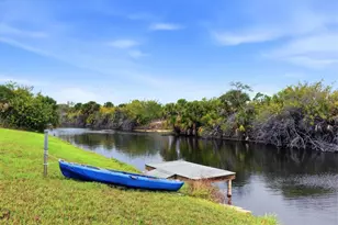 300 Baytree Dr, Rotonda West, FL 33947 - Photo 45