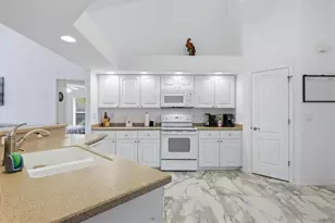 300 Baytree Dr, Rotonda West, FL 33947 - Photo 13