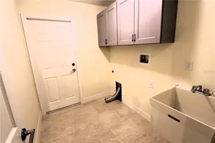 5850 Gagstatter Rd, North Port, FL 34291 - Photo 11