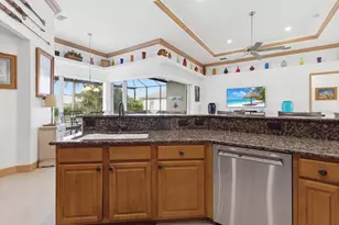 185 Rotonda Blvd E, Rotonda West, FL 33947 - Photo 19