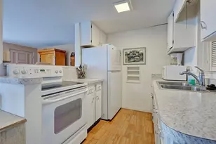 35 Hillcrest Dr, Englewood, FL 34223 - Photo 13