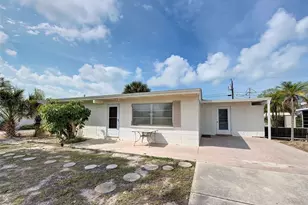 35 Hillcrest Dr, Englewood, FL 34223 - Photo 5