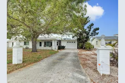 25 Hillcrest Drive, Englewood, FL 34223 - Photo 3