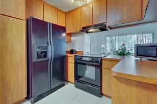 25 Hillcrest Dr, Englewood, FL 34223 - Photo 15