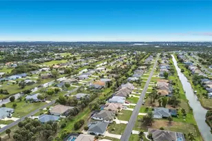 239 Broadmoor Ln, Rotonda West, FL 33947 - Photo 49