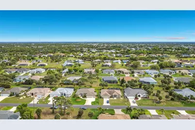 239 Broadmoor Lane, Rotonda West, FL 33947 - Photo 47