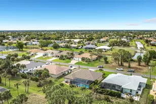 239 Broadmoor Ln, Rotonda West, FL 33947 - Photo 43