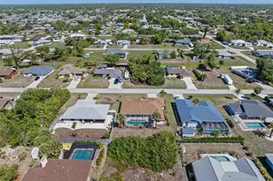 10123 Topsail Ave, Englewood, FL 34224 - Photo 39