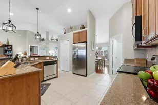 827 Rotonda Cir, Rotonda West, FL 33947 - Photo 11