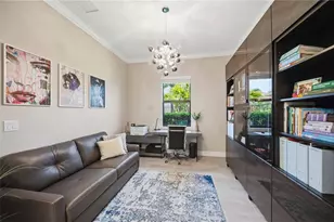 10744 Tarflower Dr, Venice, FL 34293 - Photo 11