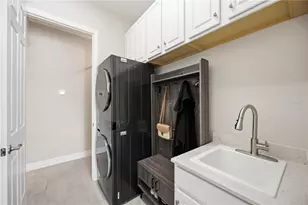 10744 Tarflower Dr, Venice, FL 34293 - Photo 35