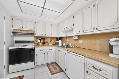 96 Boundary Boulevard #132, Rotonda West, FL 33947 - Photo 17