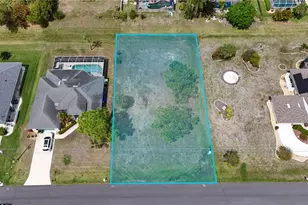 9 Long Meadow Ln, Rotonda West, FL 33947 - Photo 1