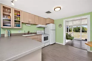 2550 10th St, Englewood, FL 34224 - Photo 13