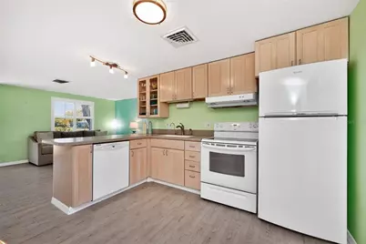 2550 10th Street, Englewood, FL 34224 - Photo 5