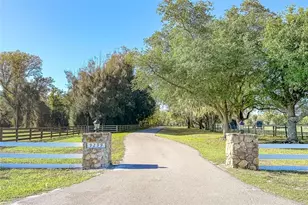 9299 SW Lipe Rd, Arcadia, FL 34269 - Photo 3