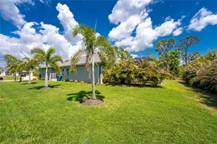 185 Hercules Dr, Rotonda West, FL 33947 - Photo 53