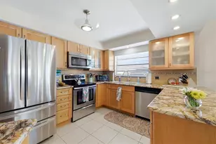 1052 Kant St, Englewood, FL 34224 - Photo 17