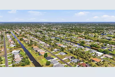 231 Broadmoor Lane, Rotonda West, FL 33947 - Photo 57