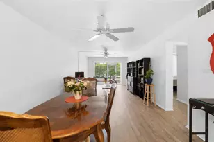 3900 Roxane Blvd, Sarasota, FL 34235 - Photo 3