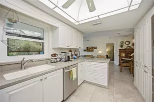 21351 Bassett Ave, Port Charlotte, FL 33952 - Photo 23