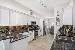 13534 Jeronimo Ln, Port Charlotte, FL 33981 - Photo 15