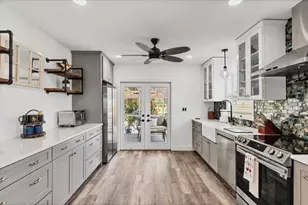 843 Palmetto St, Englewood, FL 34223 - Photo 11