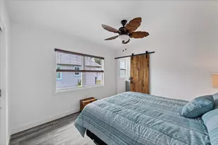 843 Palmetto St, Englewood, FL 34223 - Photo 15