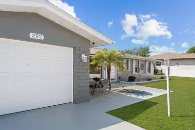 202 Caddy Road, Rotonda West, FL 33947 - Photo 5