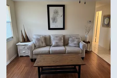 231 Lakeview Lane, Englewood, FL 34223 - Photo 9