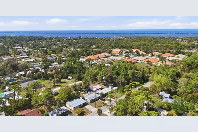 555 Artists Avenue, Englewood, FL 34223 - Photo 27